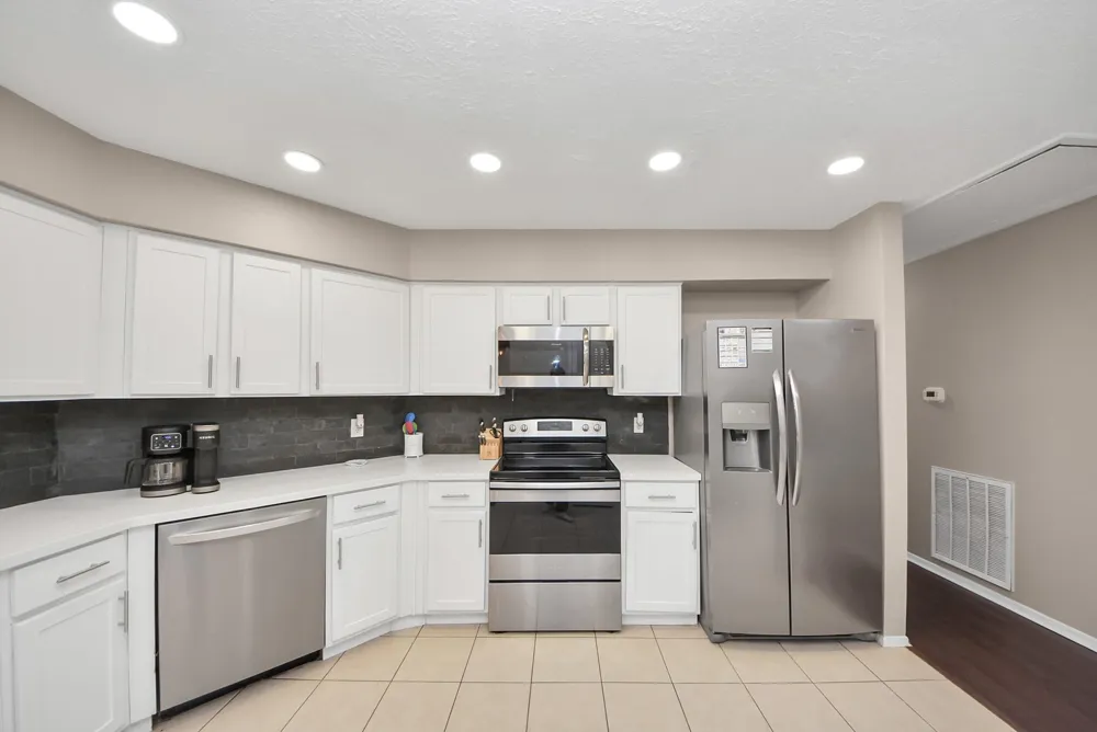 2519 Colonial Ridge Drive Friendswood, TX 77546