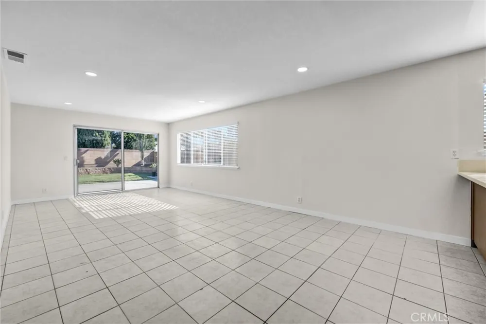 1115 W Stanford Street Santa Ana, CA 92707
