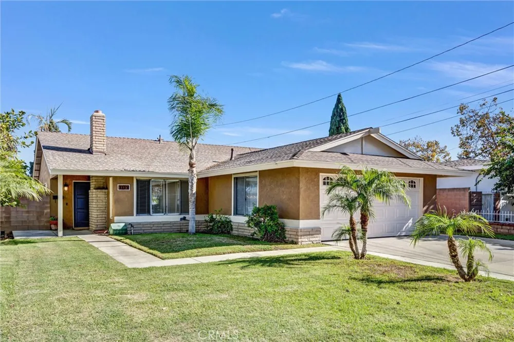 1115 W Stanford Street Santa Ana, CA 92707