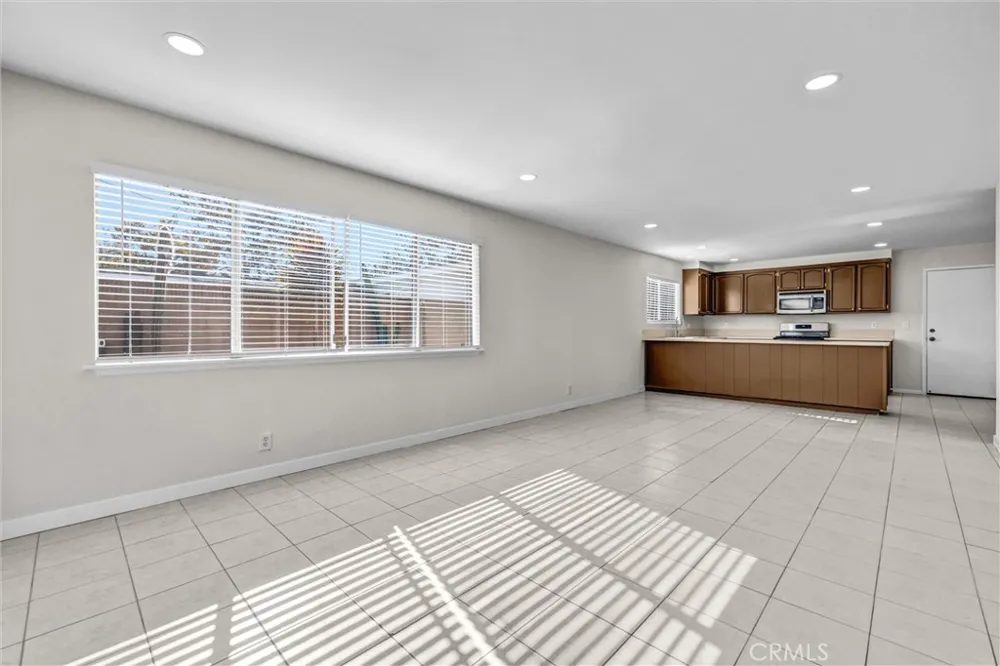 1115 W Stanford Street Santa Ana, CA 92707