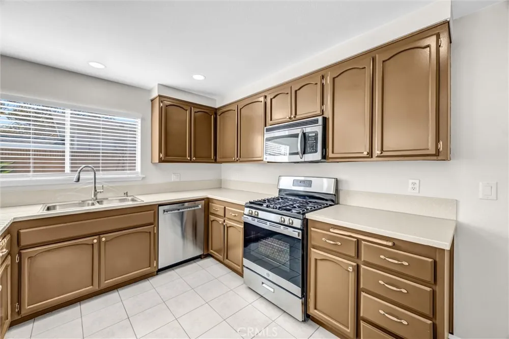 1115 W Stanford Street Santa Ana, CA 92707