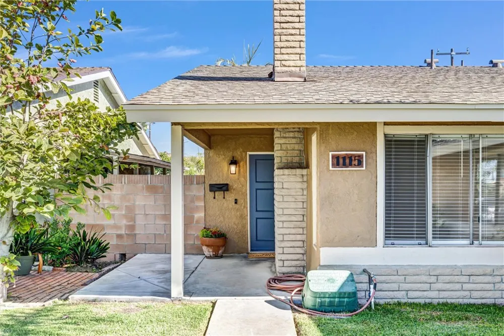 1115 W Stanford Street Santa Ana, CA 92707