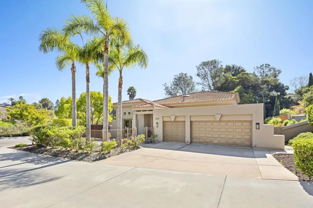 1978 Lake Drive Cardiff by the Sea, CA 92007
