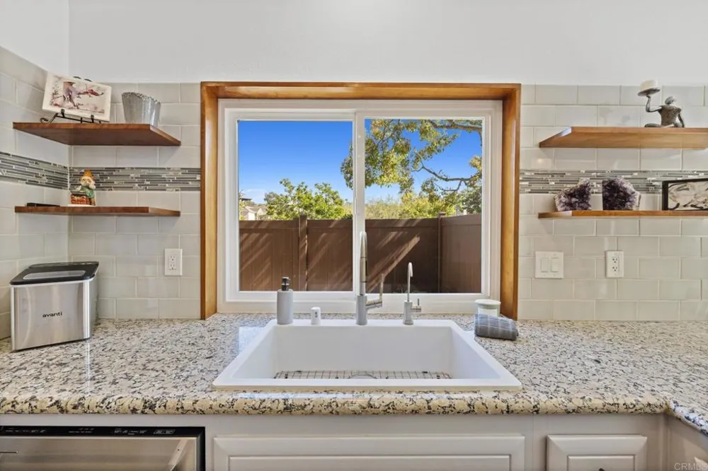 1978 Lake Drive Cardiff by the Sea, CA 92007