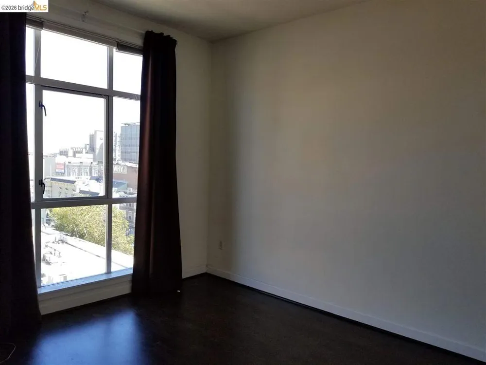 585 9Th St Oakland, CA 94607