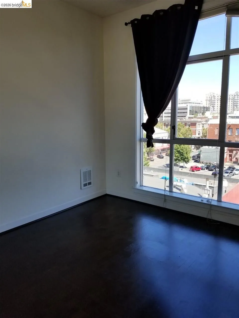 585 9Th St Oakland, CA 94607