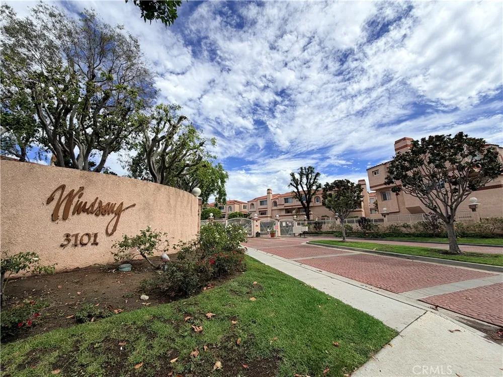 3101 Plaza Del Amo #36 Torrance, CA 90503