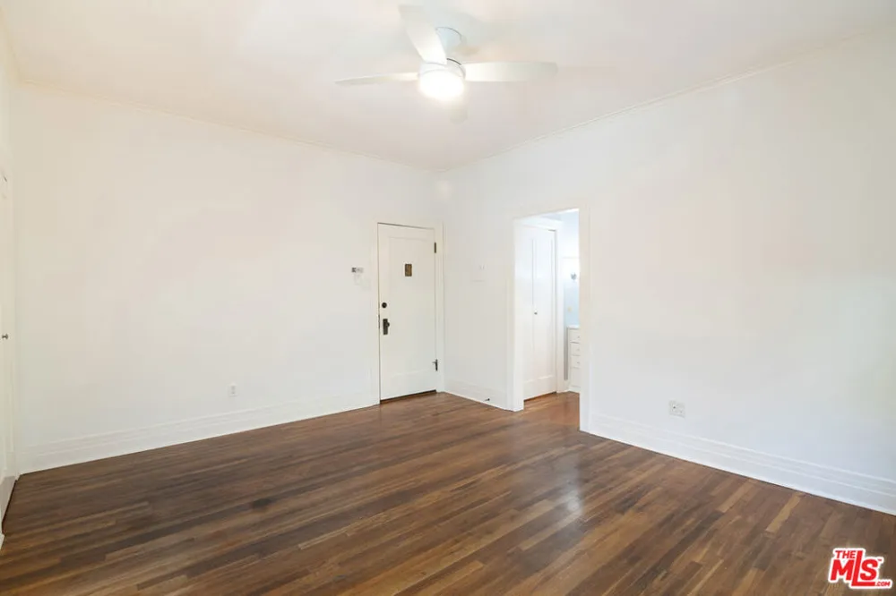 254 S Vendome Street #6 Los Angeles, CA 90057
