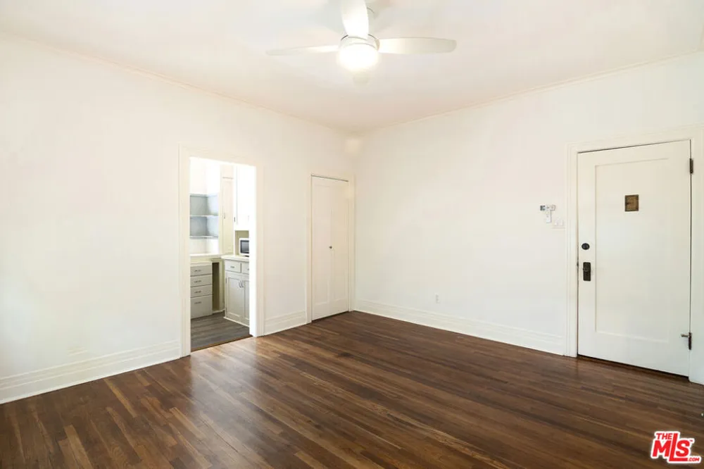 254 S Vendome Street #6 Los Angeles, CA 90057