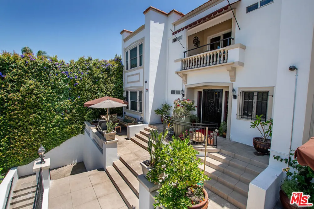 254 S Vendome Street #6 Los Angeles, CA 90057