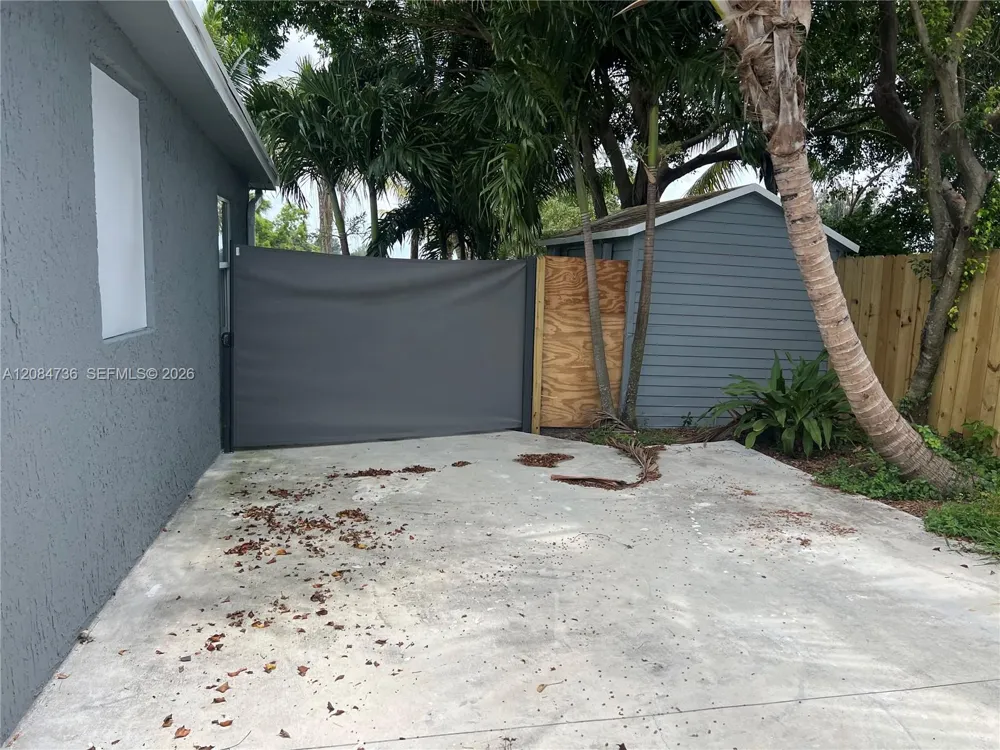 1270 NW 111th St #0 Miami, FL 33167