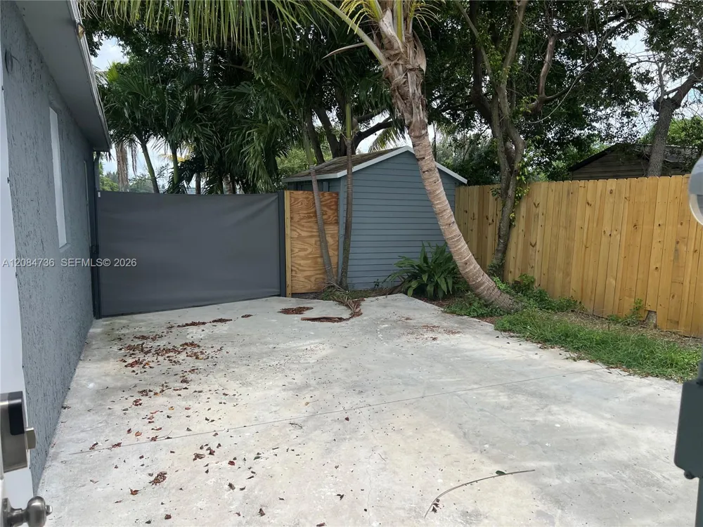 1270 NW 111th St #0 Miami, FL 33167