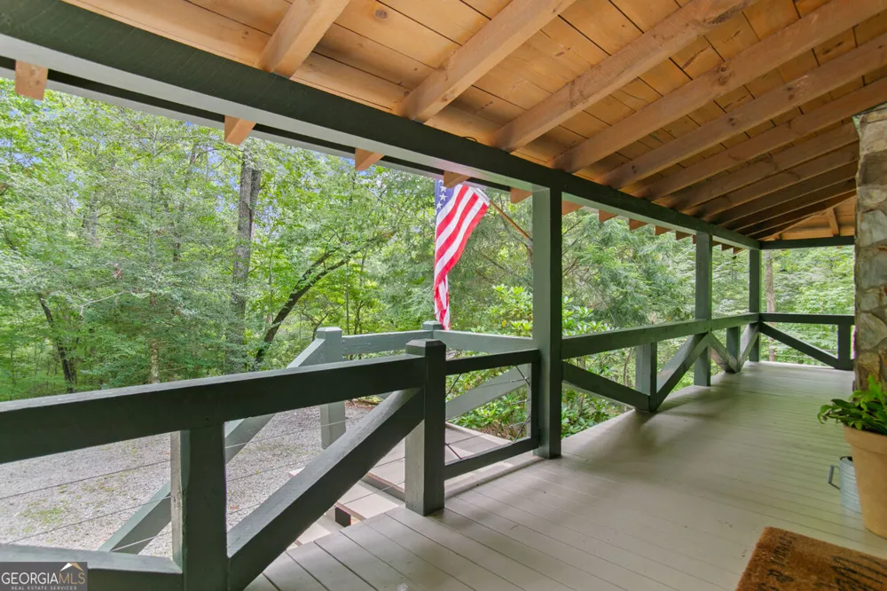 322 Honeysuckle Way Blue Ridge, GA 30513
