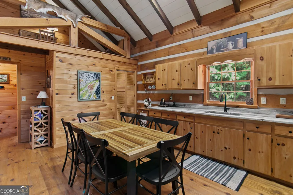 322 Honeysuckle Way Blue Ridge, GA 30513