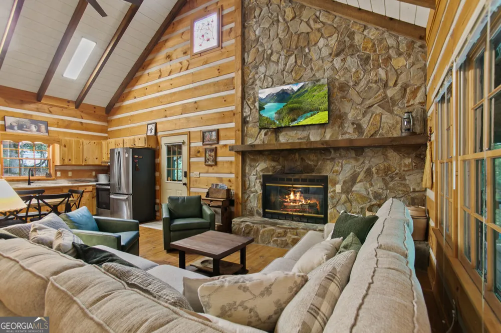 322 Honeysuckle Way Blue Ridge, GA 30513