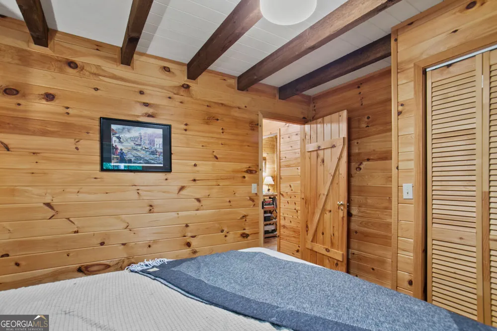 322 Honeysuckle Way Blue Ridge, GA 30513