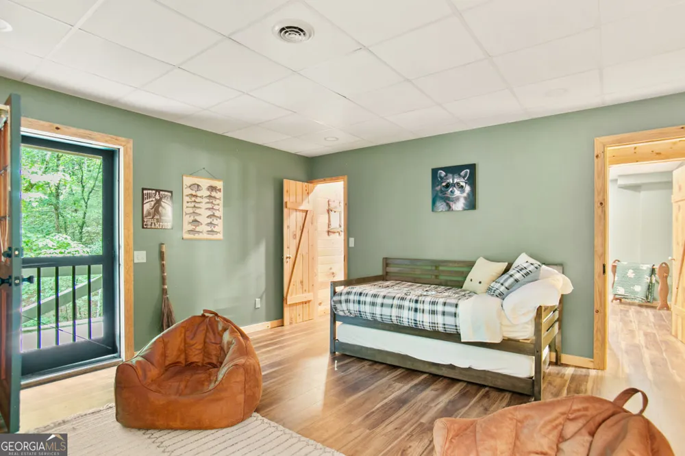 322 Honeysuckle Way Blue Ridge, GA 30513