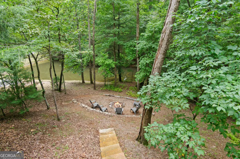 322 Honeysuckle Way Blue Ridge, GA 30513