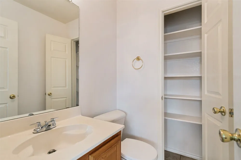 2424 Hunters Run Drive Plano, TX 75025
