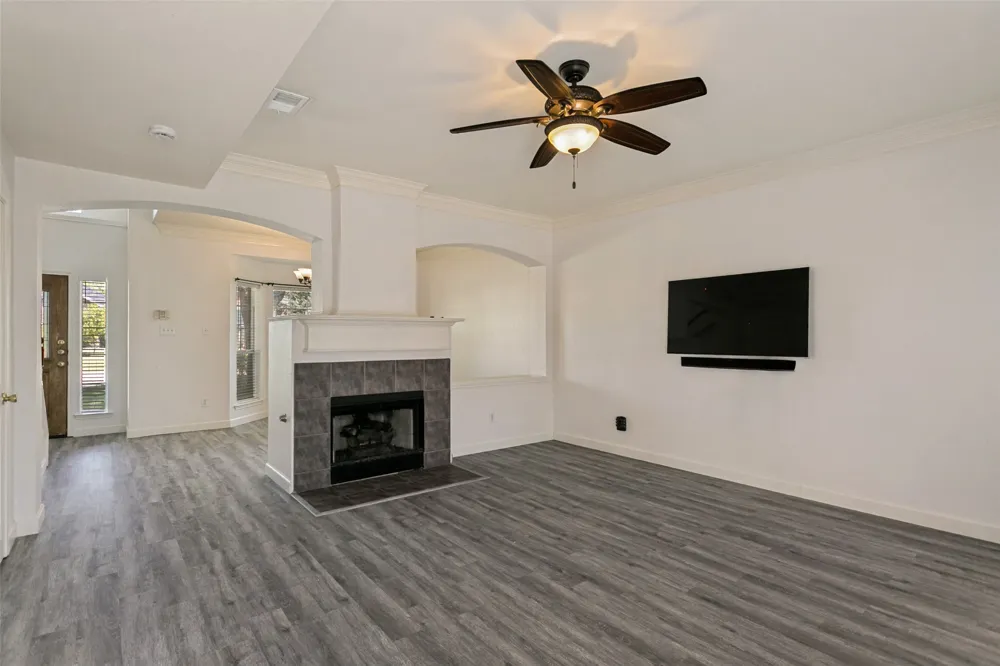 2424 Hunters Run Drive Plano, TX 75025