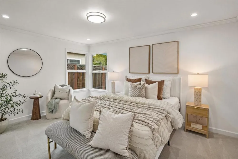 1910 Harding Avenue Redwood City, CA 94062