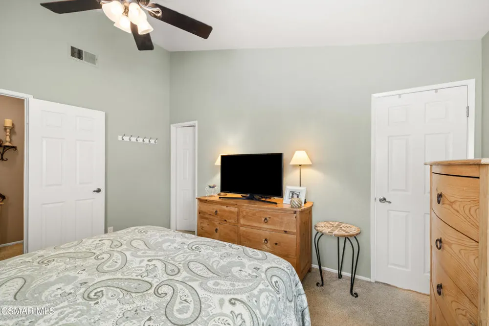 345 Jeremiah Drive #E Simi Valley, CA 93065