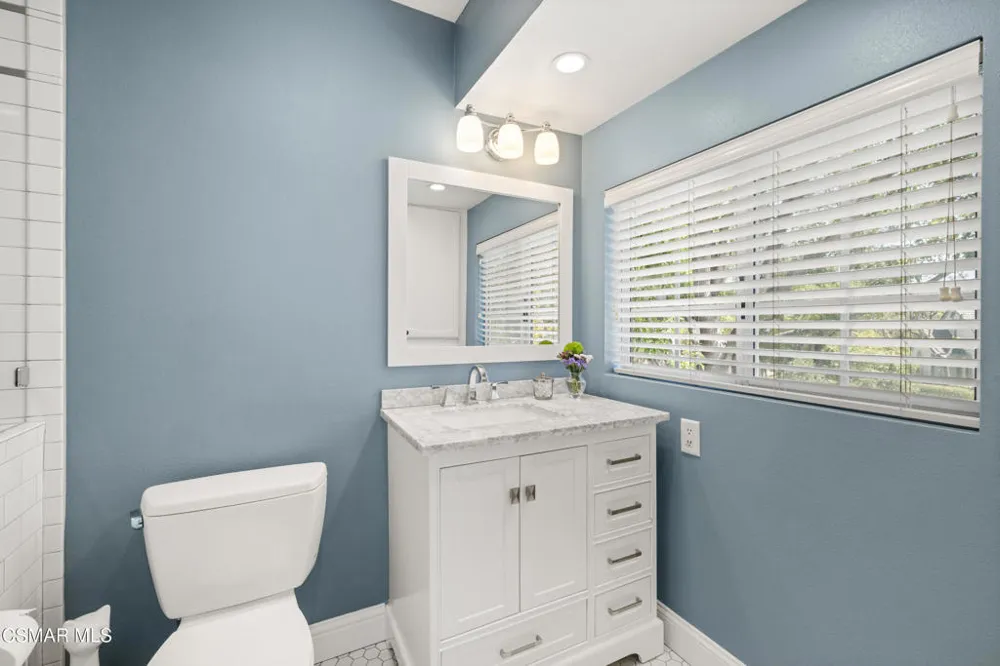 345 Jeremiah Drive #E Simi Valley, CA 93065