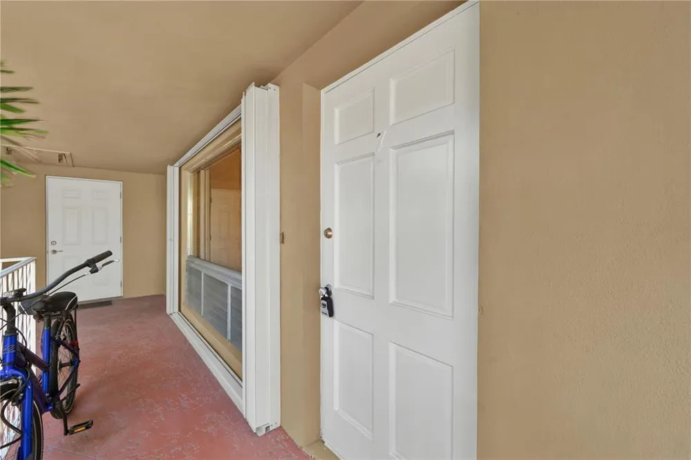 2864 NE 32nd Street #7 Fort Lauderdale, FL 33306