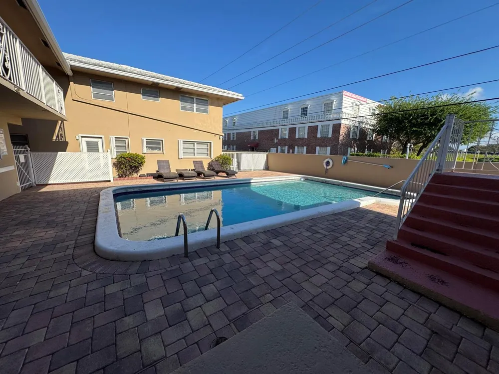 2864 NE 32nd Street #7 Fort Lauderdale, FL 33306