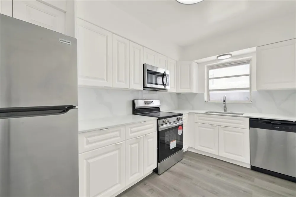 2864 NE 32nd Street #7 Fort Lauderdale, FL 33306