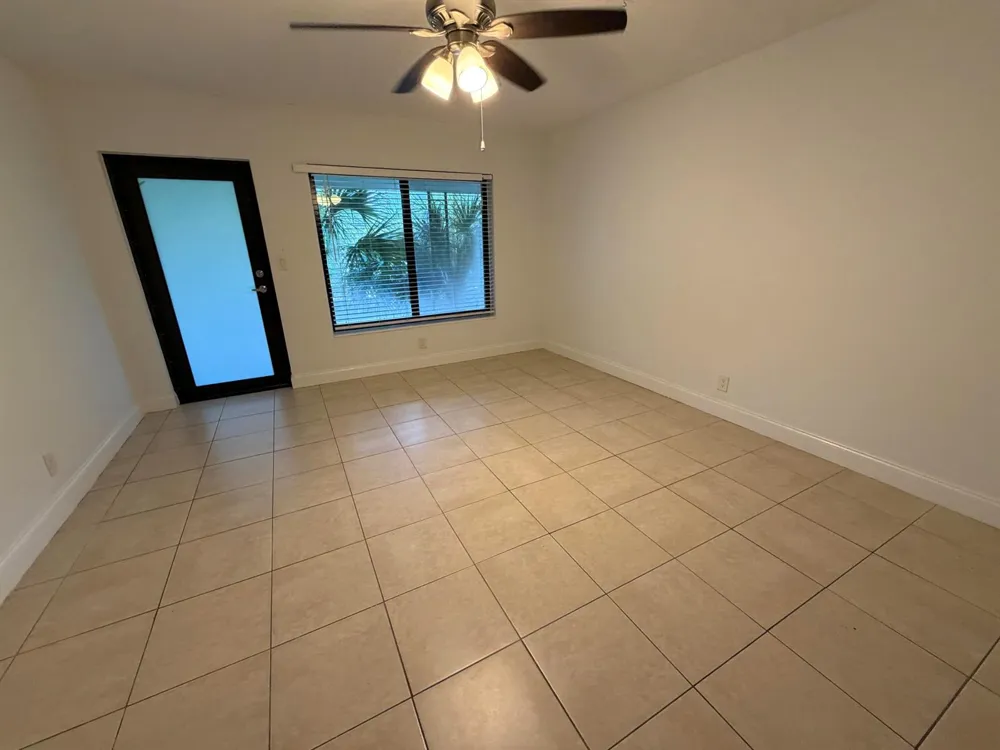 2255 NE 51ST STREET #B3 Fort Lauderdale, FL 33308