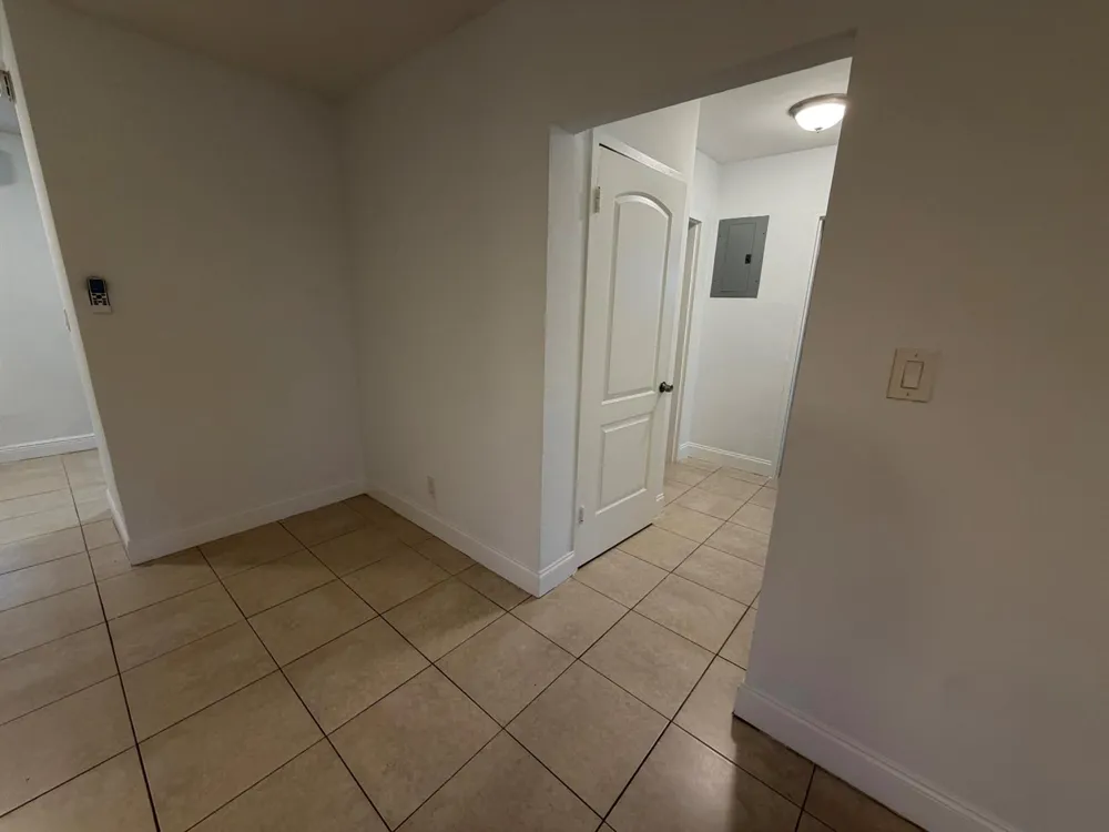2255 NE 51ST STREET #B3 Fort Lauderdale, FL 33308