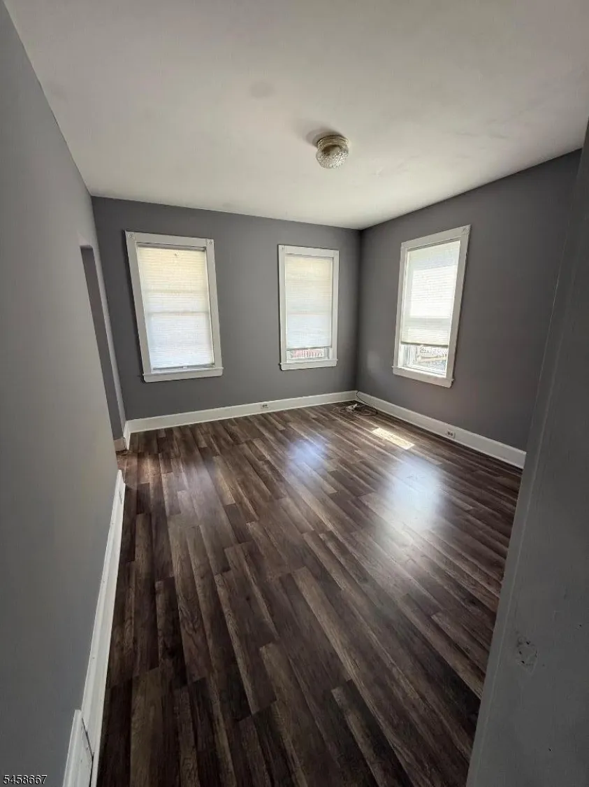 132 Boonton Ave Boonton Town, NJ 07005