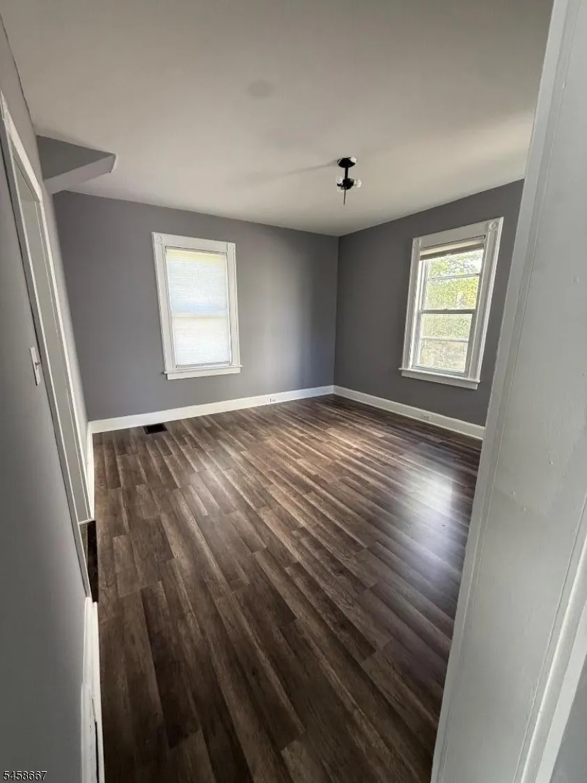 132 Boonton Ave Boonton Town, NJ 07005