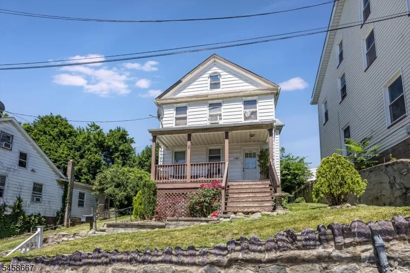 132 Boonton Ave Boonton Town, NJ 07005
