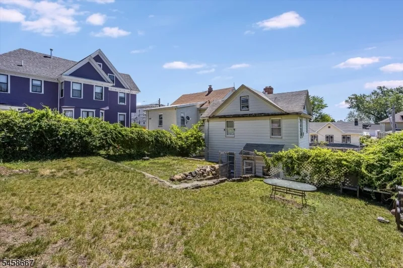 132 Boonton Ave Boonton Town, NJ 07005