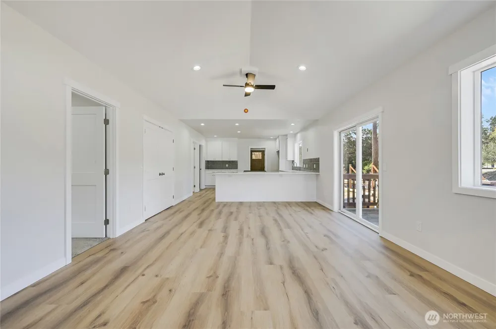 1261 18th Street Port Townsend, WA 98368