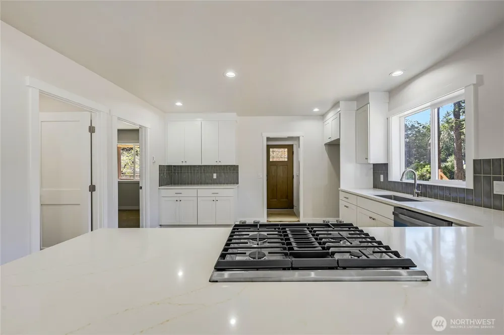 1261 18th Street Port Townsend, WA 98368