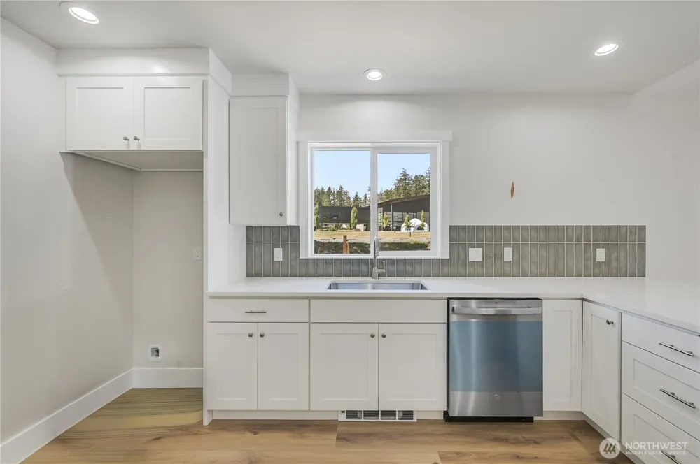 1261 18th Street Port Townsend, WA 98368