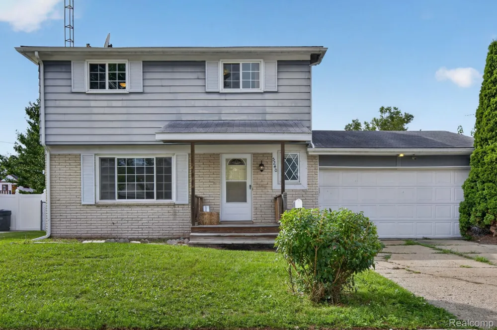 5240 Oakview Drive Swartz Creek City, MI 48473