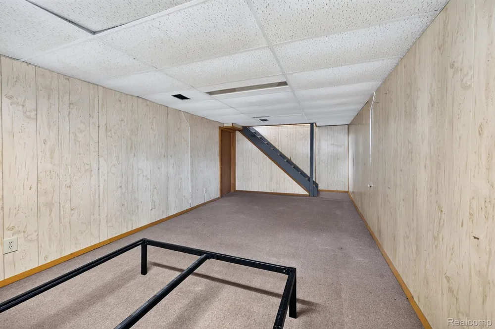 5240 Oakview Drive Swartz Creek City, MI 48473