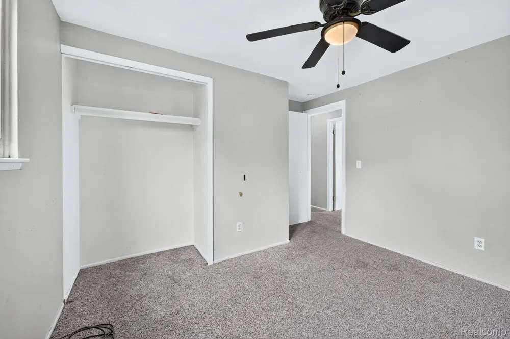 5240 Oakview Drive Swartz Creek City, MI 48473
