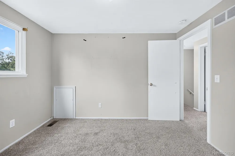 5240 Oakview Drive Swartz Creek City, MI 48473