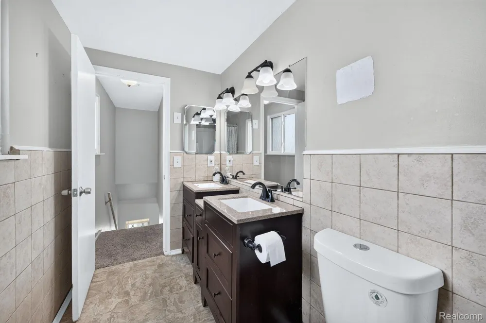5240 Oakview Drive Swartz Creek City, MI 48473