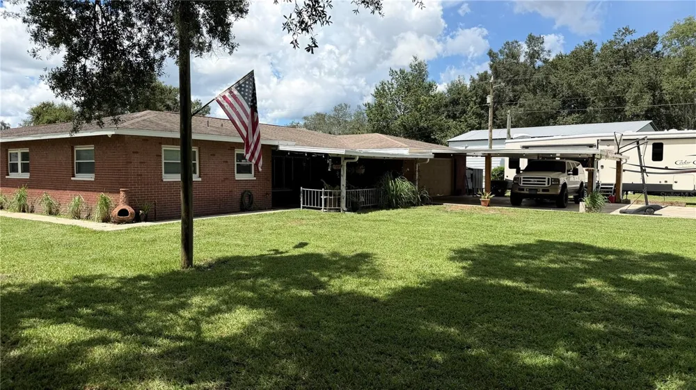 3933 ALLEN ROAD Zephyrhills, FL 33541