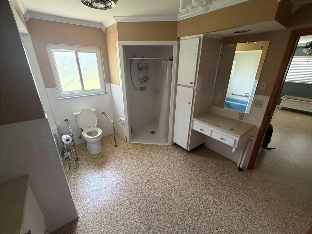 3933 ALLEN ROAD Zephyrhills, FL 33541