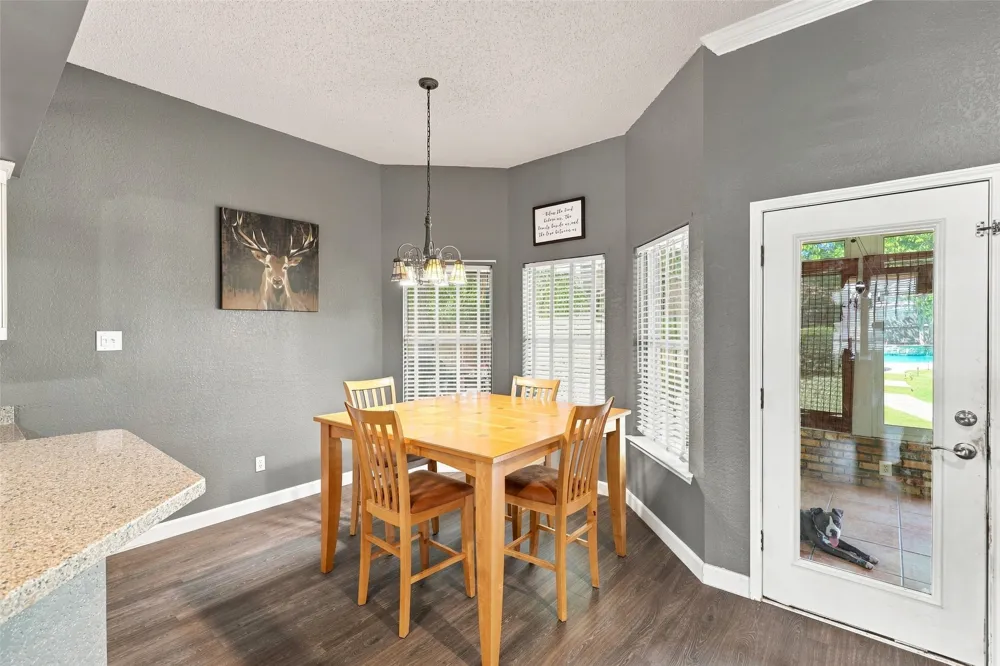 9014 Woodlawn Drive Granbury, TX 76049