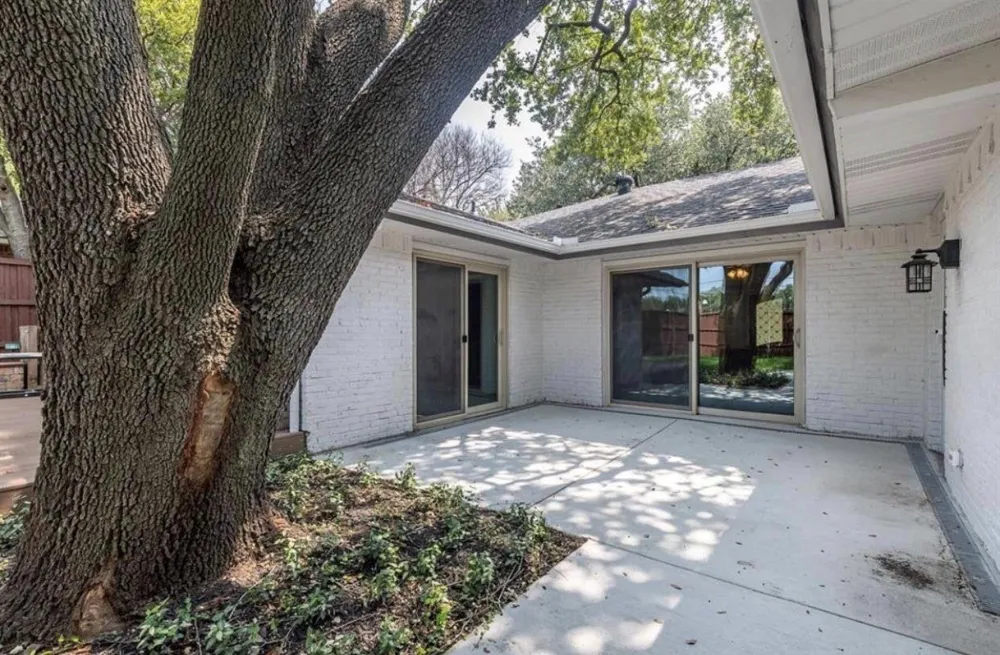 12329 Cedar Bend Drive Dallas, TX 75244