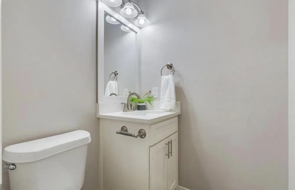 12329 Cedar Bend Drive Dallas, TX 75244