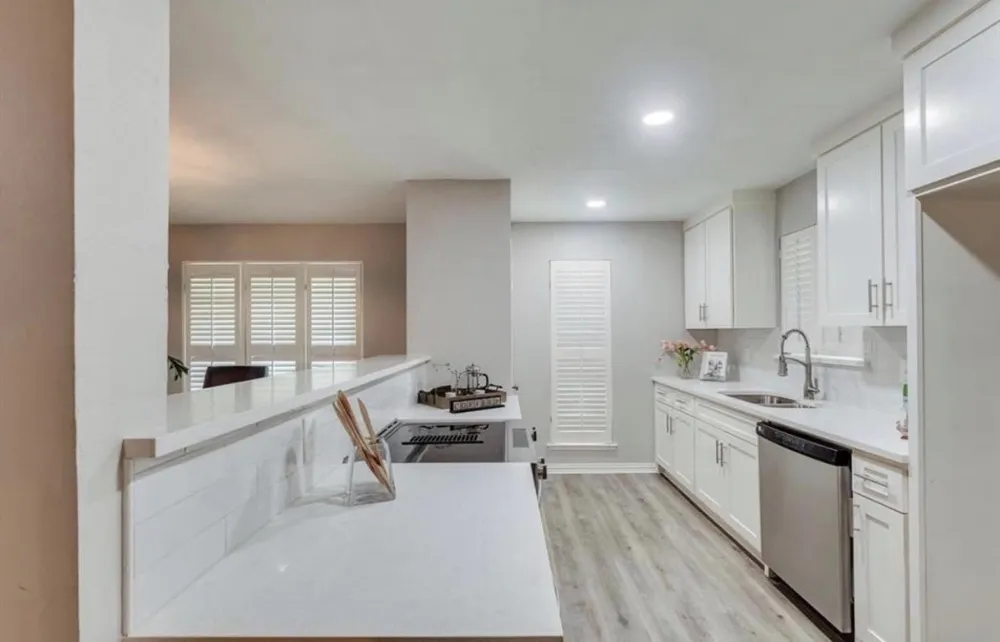 12329 Cedar Bend Drive Dallas, TX 75244